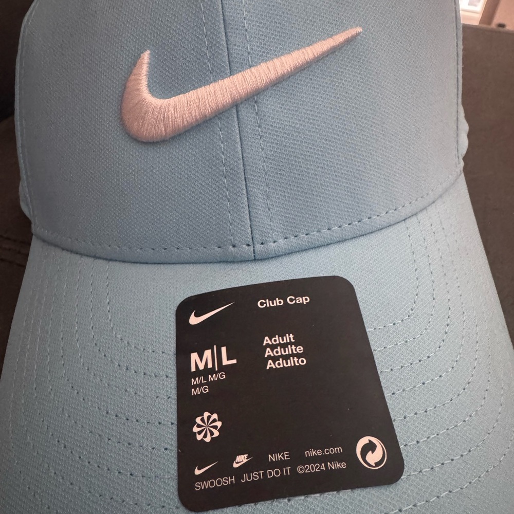 NWT! Nike Light Blue Club Cap